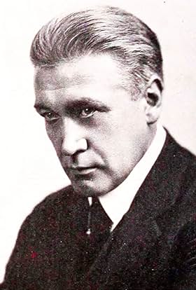 actor Bert Sprotte large photo