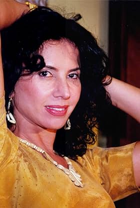 Cláudia Alencar