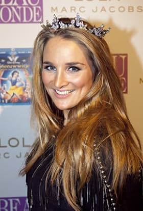 actor Lieke van Lexmond large photo