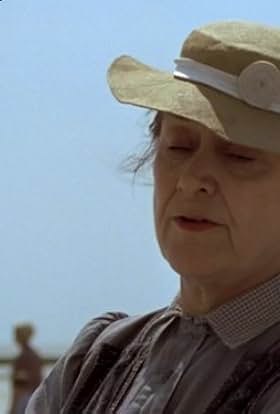 actor Josiane Lévêque large photo