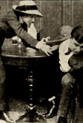 actor Miriam Nesbitt large photo