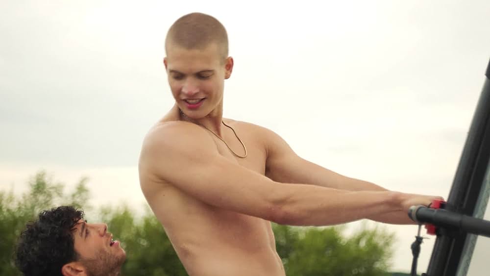 actor Jenny Arean large photo