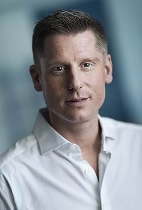 actor Robert Hansen large photo