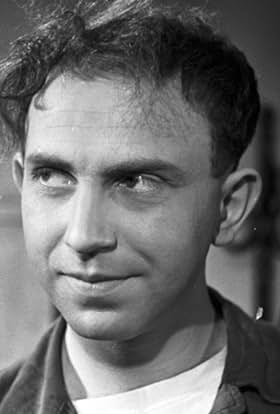 actor Edward Wichura large photo