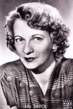actor Lily Fayol large photo