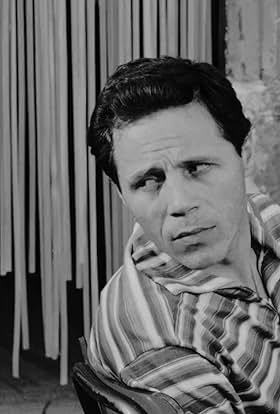 actor Luciano Gonini large photo