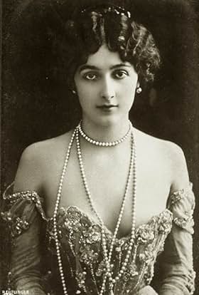 Lina Cavalieri