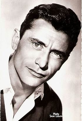 actor Robert Lamoureux large photo