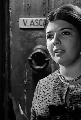 actor Paola Biggio large photo