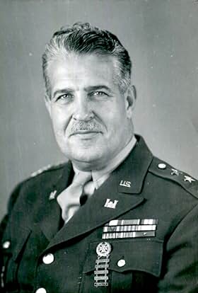 actor Leslie Groves large photo