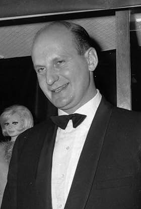 actor Gerry Anderson large photo