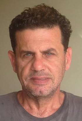 actor Uri Klauzner large photo