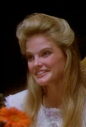 actor Debbie Barker large photo