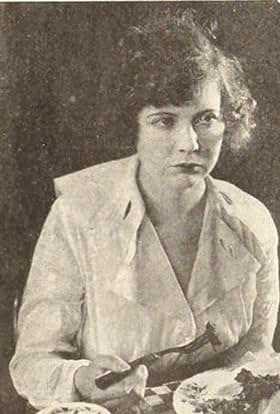 actor Marguerite Marsh large photo