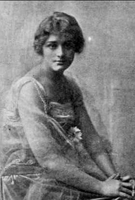 Lillian Tucker
