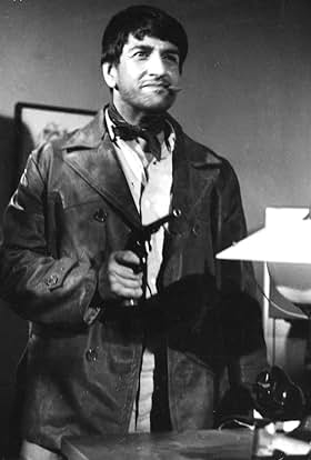 actor Carlos Carella large photo