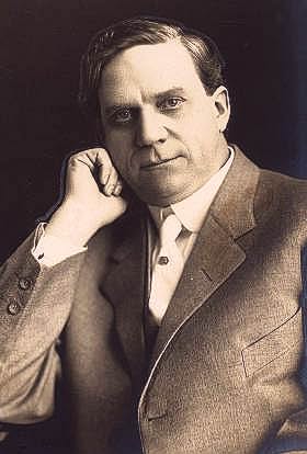 actor Louis Morrison large photo