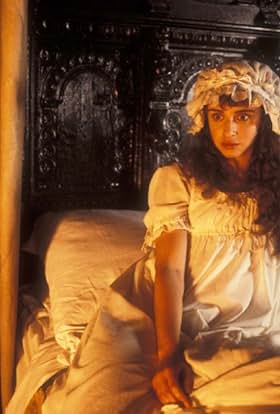 actor Katharine Schlesinger large photo