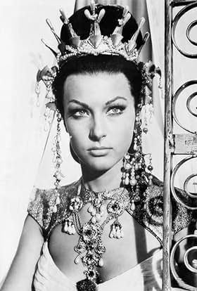 actor Hélène Chanel large photo