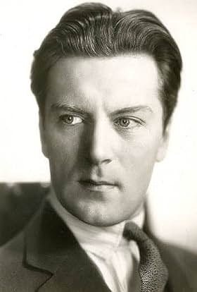 actor Dennis King large photo