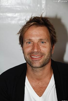 actor Thomas Jouannet large photo