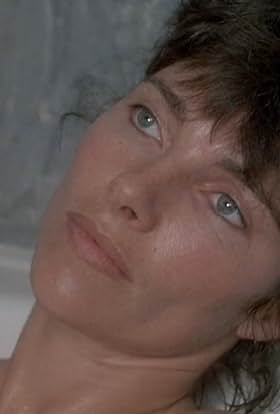 actor Caroline Berg large photo