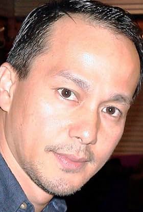 actor Raul Arellano large photo