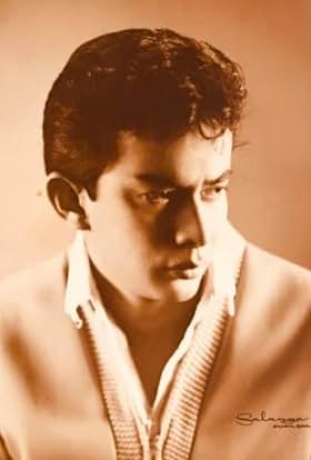 actor George Estregan large photo