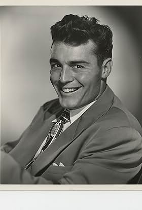 actor Gene Bearden large photo