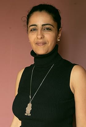 actor Areen Omari large photo