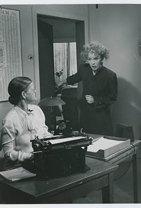 actor Margit Andelius large photo