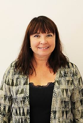 actor Michaela Jolin large photo