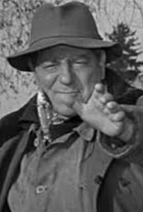 actor Jacques Cottin large photo