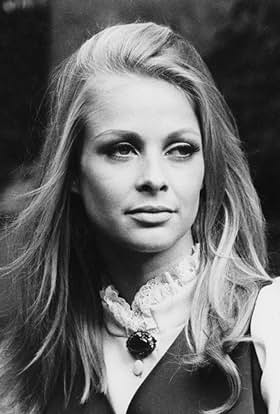 actor Dginn Moeller large photo