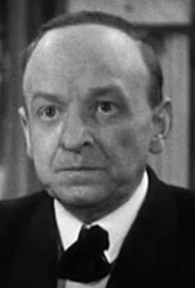 actor René Lacourt large photo