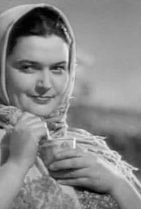 actor Emma Tsesarskaya large photo