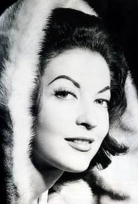 actor Maricruz Olivier large photo