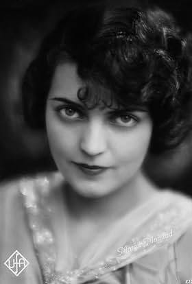 Margit Manstad