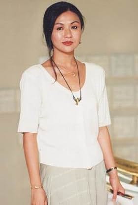 actor Emily Y. Chang large photo