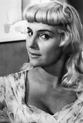 actor Irena Stalonczyk large photo