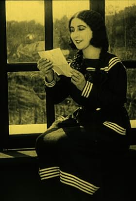 actor Leda Gys large photo