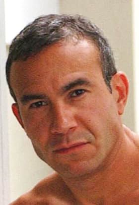 actor Richard Garcia large photo