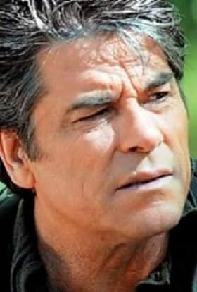 actor Panos Mihalopoulos large photo