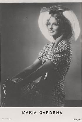 actor Maria Gardena large photo