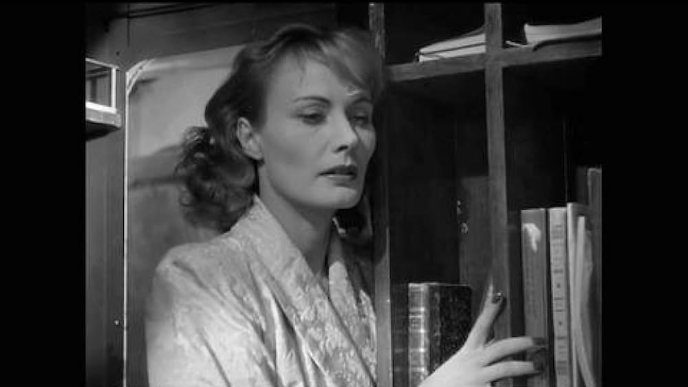 actor Anne Campion large photo