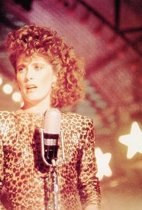 actor Debra Byrne large photo