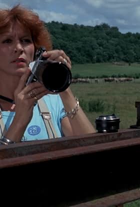 actor Carina Barone large photo