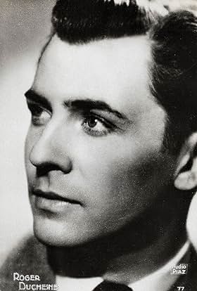 actor Roger Duchesne large photo