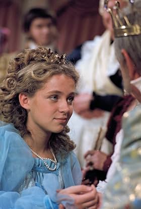 actor Eva Horká large photo