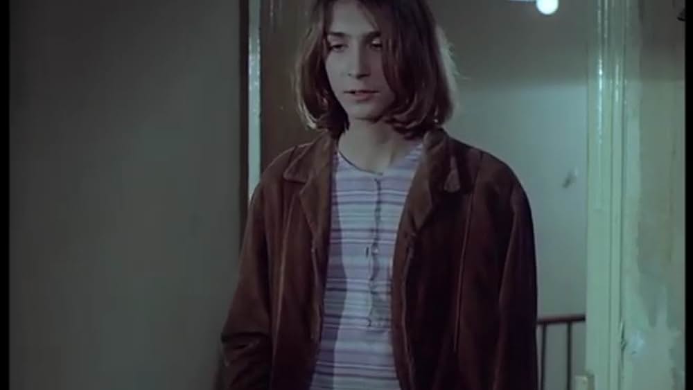 actor Tina Irissari large photo